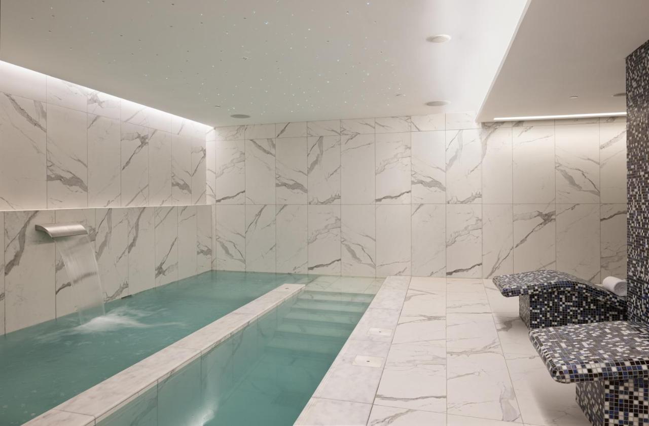 Jumeirah Gulf Of Bahrain Manamah Buitenkant foto The spa at The Dorchester