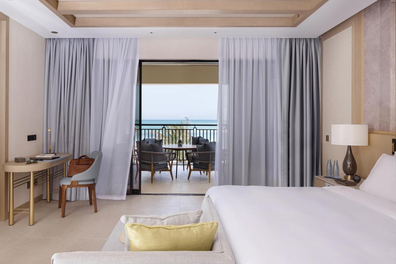 Jumeirah Gulf Of Bahrain Manamah Buitenkant foto Deluxe Ocean View Room