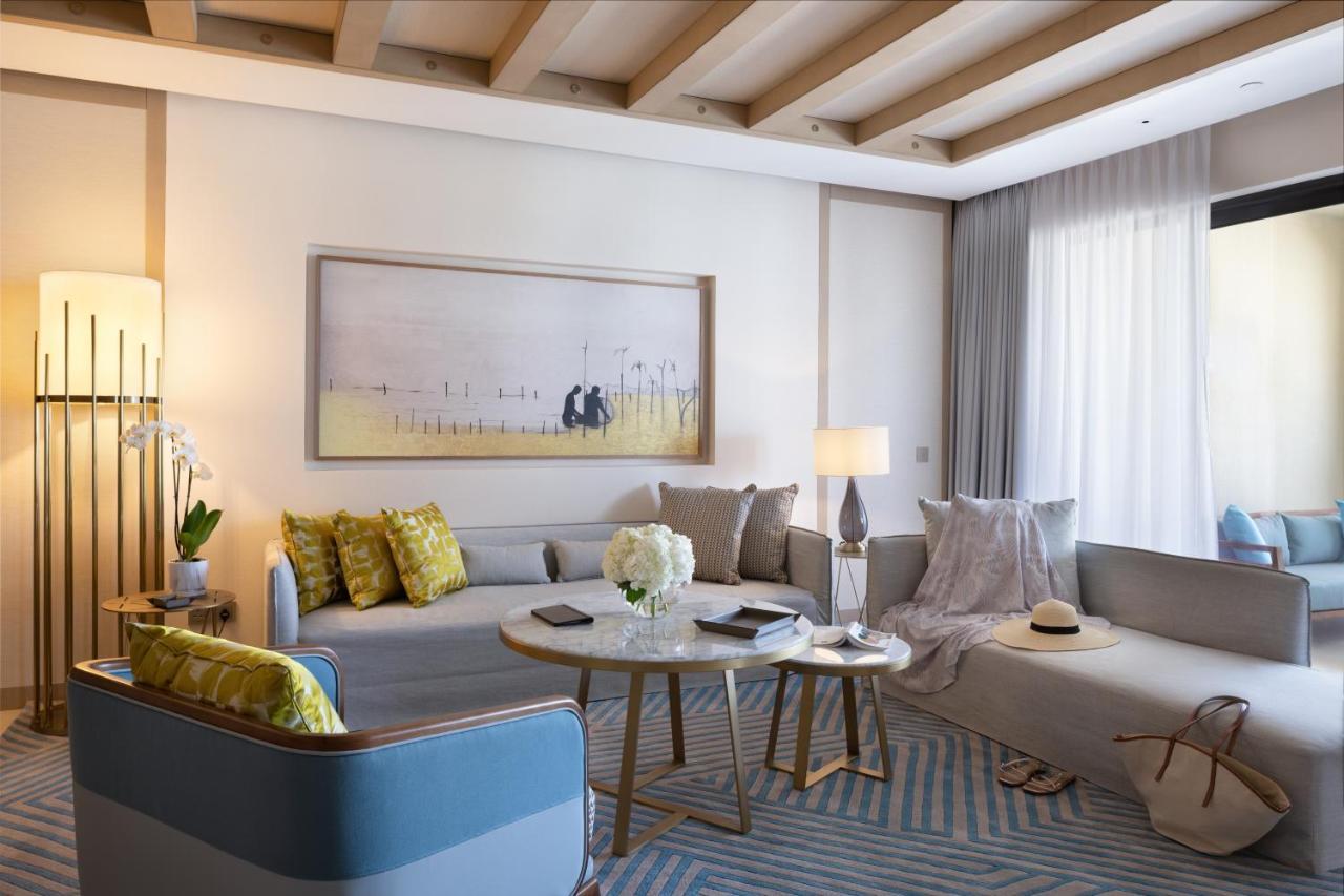 Jumeirah Gulf Of Bahrain Manamah Buitenkant foto Living room