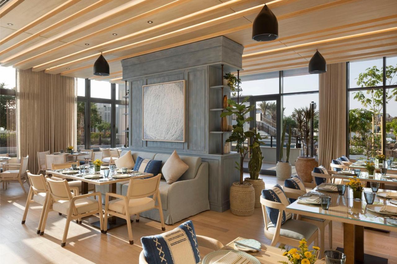 Jumeirah Gulf Of Bahrain Manamah Buitenkant foto The restaurant